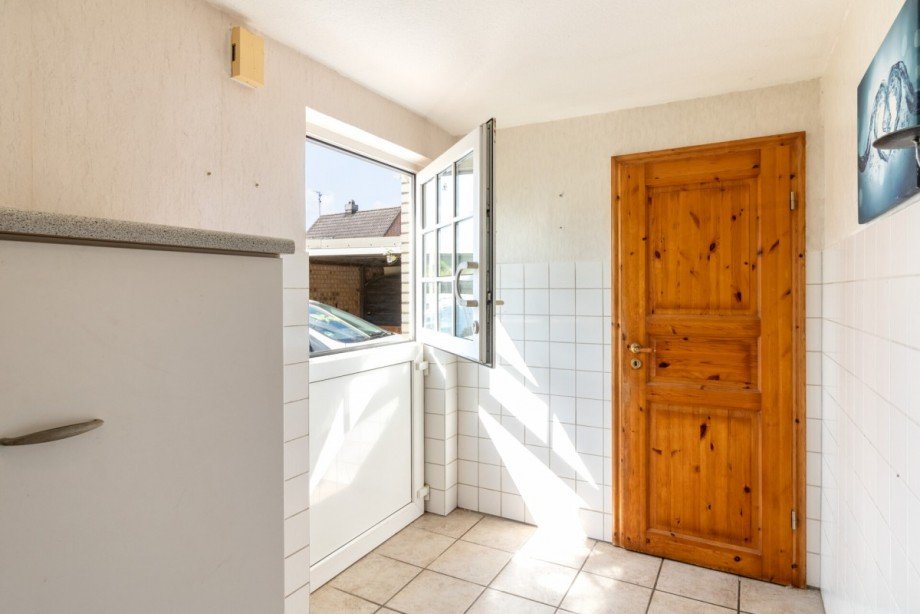 Kl�nschnackt�r - Nebeneingang Einfamilienhaus Marne