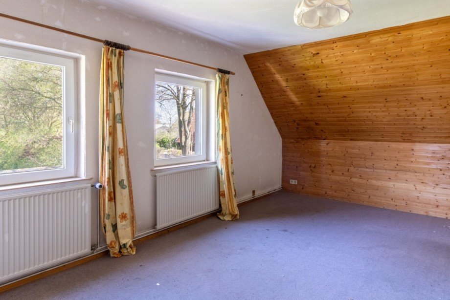 Zimmer III Doppelhaush�lfte Horst (Holstein)