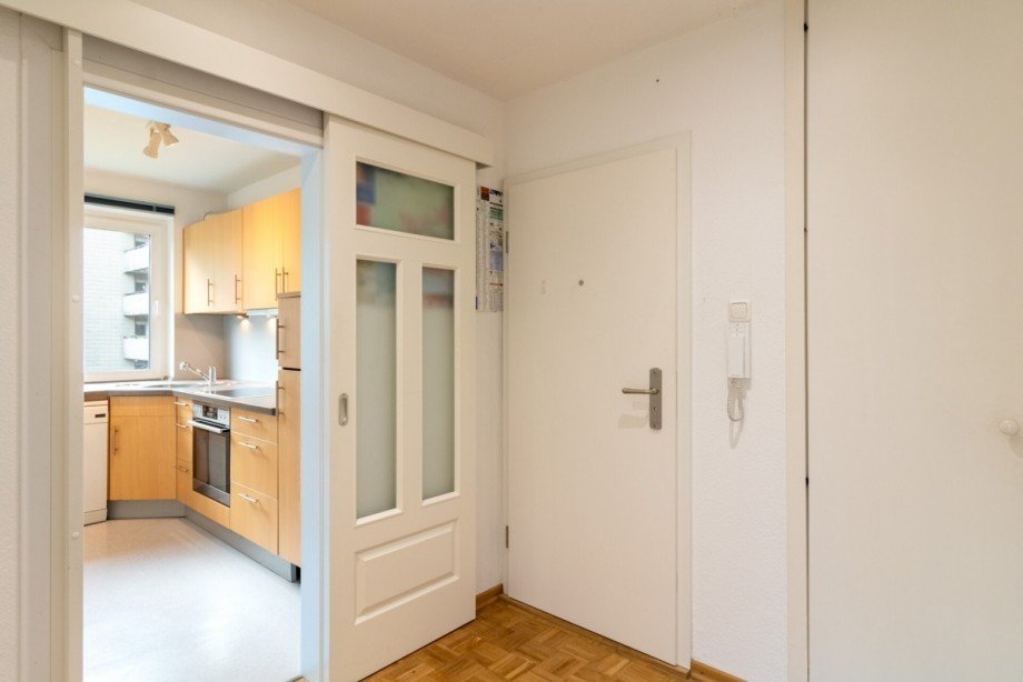 Eingangsbereich mit Einbauschrank Etagenwohnung Wedel