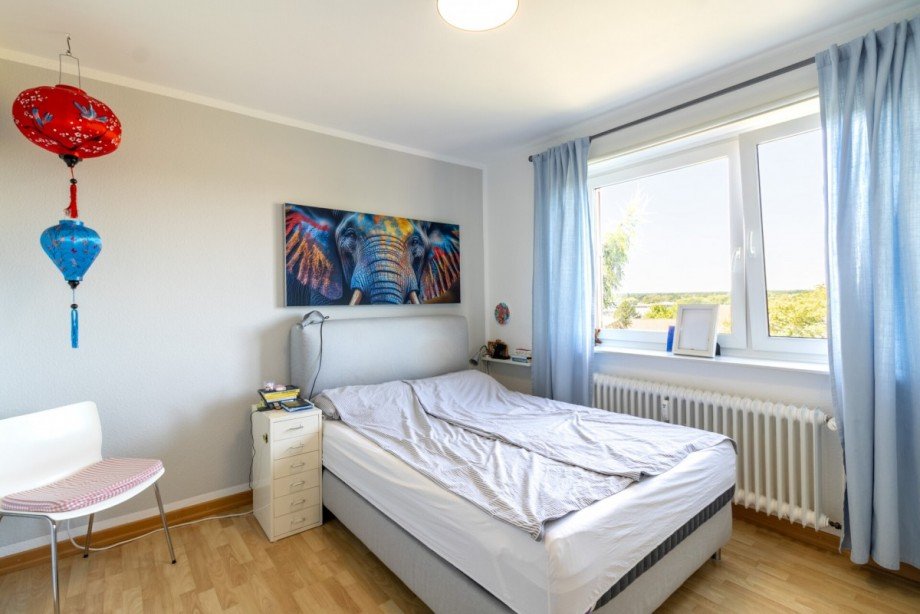 Zimmer II Etagenwohnung Wedel