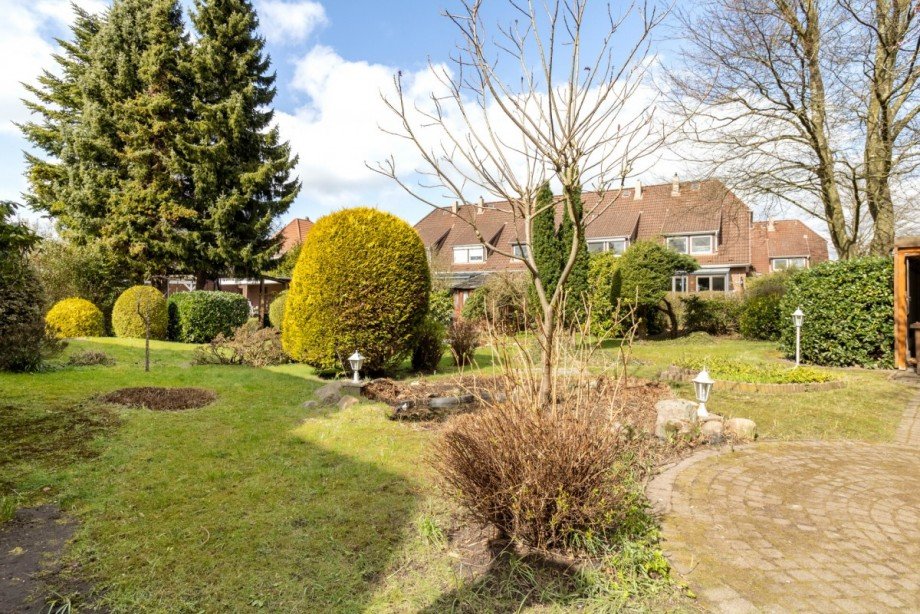 R�ckw�rtiger Gartenbereich Doppelhaush�lfte Kummerfeld