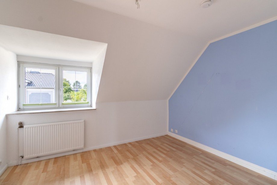 Zimmer I Doppelhaush�lfte Wedel