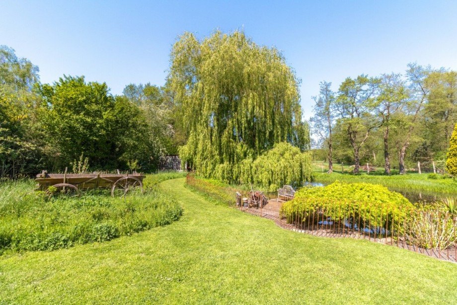Park�hnlicher Garten Haus Heidgraben