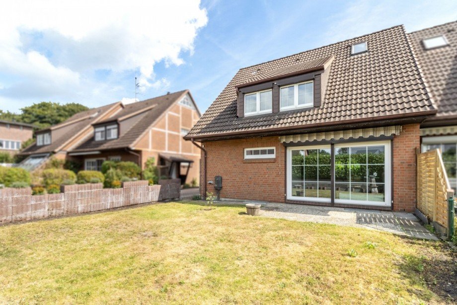  Doppelhaush�lfte Wedel
